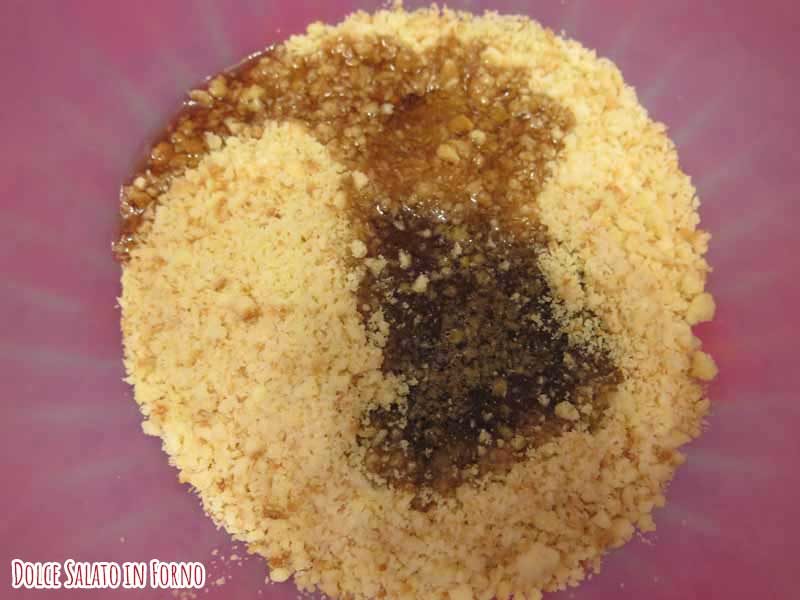 Base cheesecake sciroppo acero biscotti