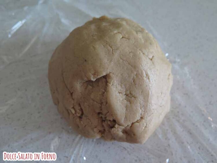 Impasto biscotti pan di zenzero