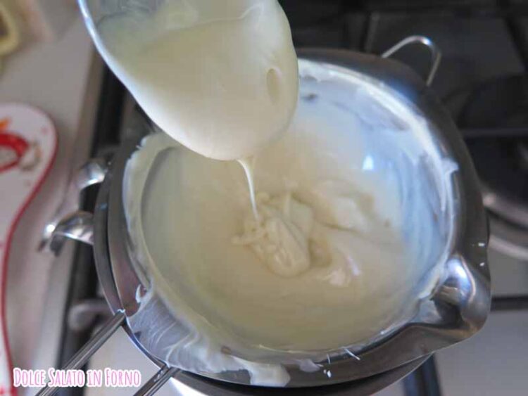 sciogli cioccolato bianco