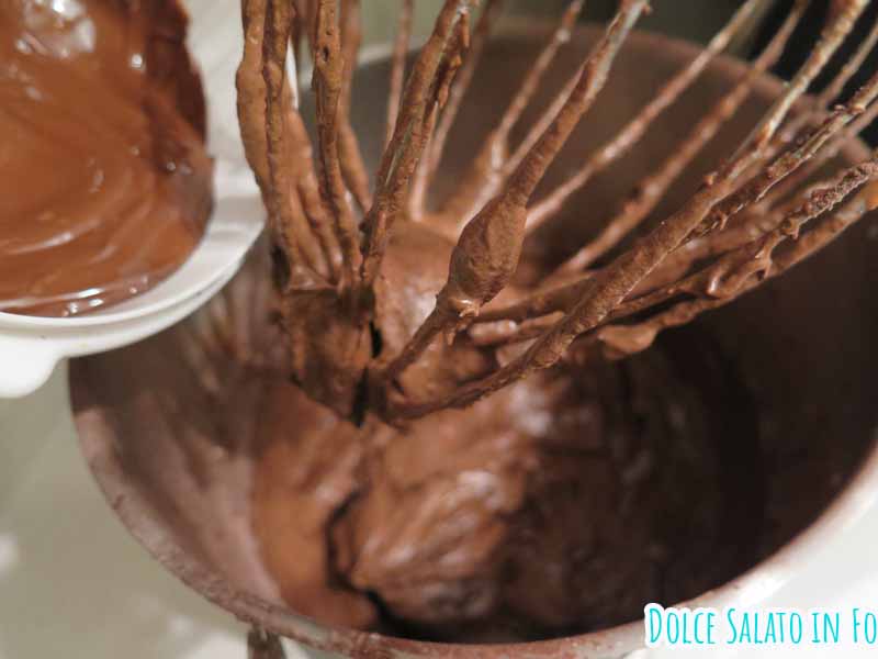 aggiungi cioccolato fuso