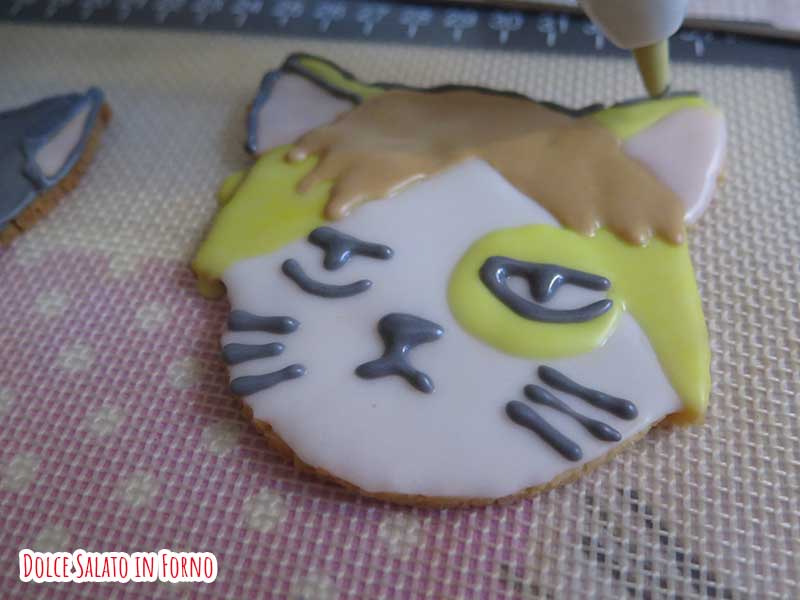 Biscotto a forma di Kenma Kozume versione gatto Nekoma