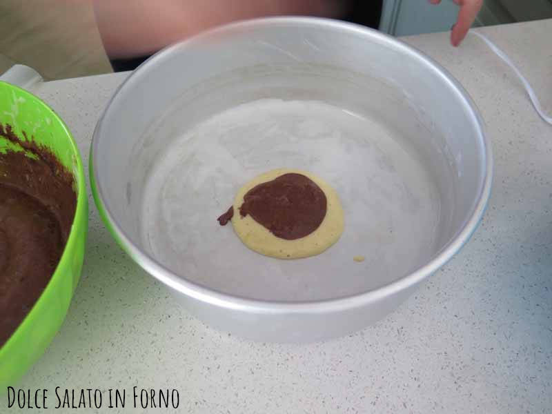 Versare sopra composto al cacao