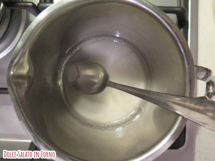 sciroppo acqua zucchero