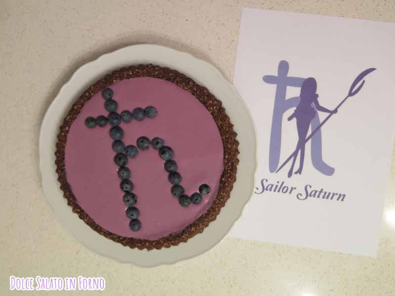 Crostata di muesli al cioccolato e yogurt ai mirtilli di Sailor Saturn