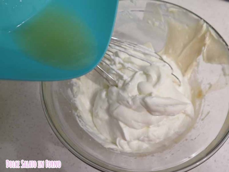 unisci succo di limone
