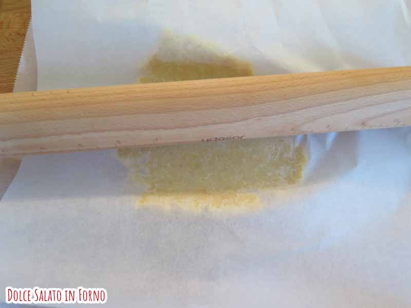 Stendere impasto frolla