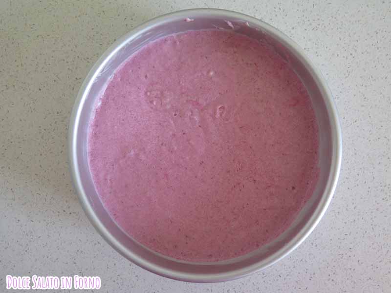torta rosa alle fragole