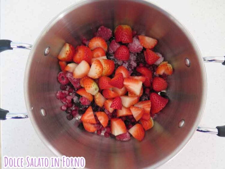 Fragole e frutti di bosco