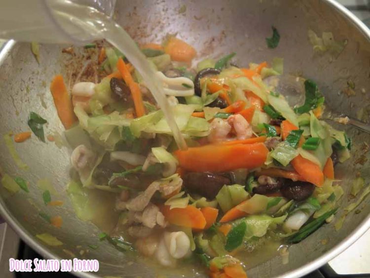 unisci brodo pollo