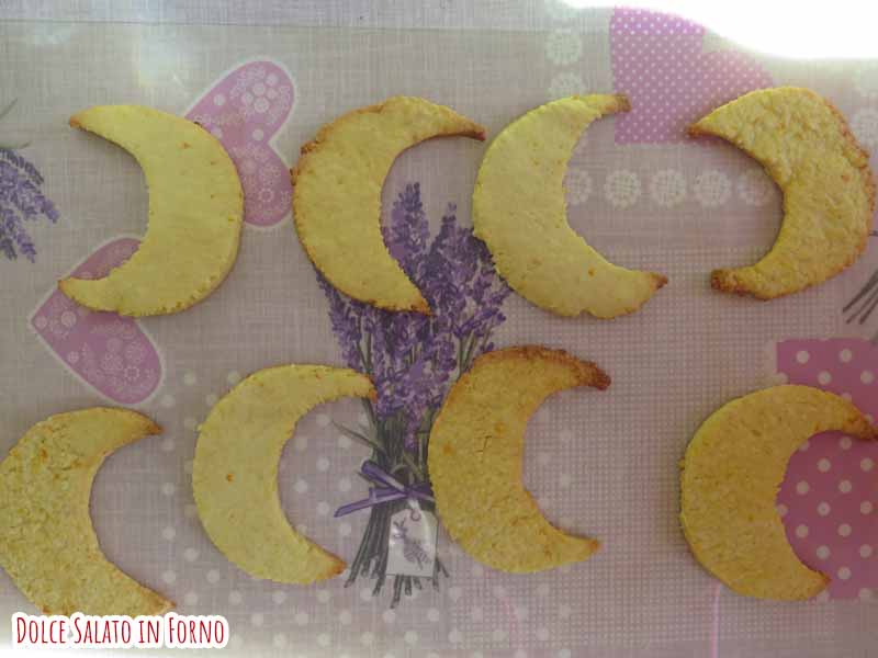 Crescent compact di frolla di Sailor V