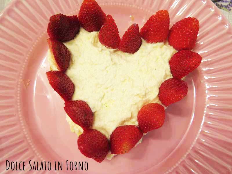Decorare fragole in verticale