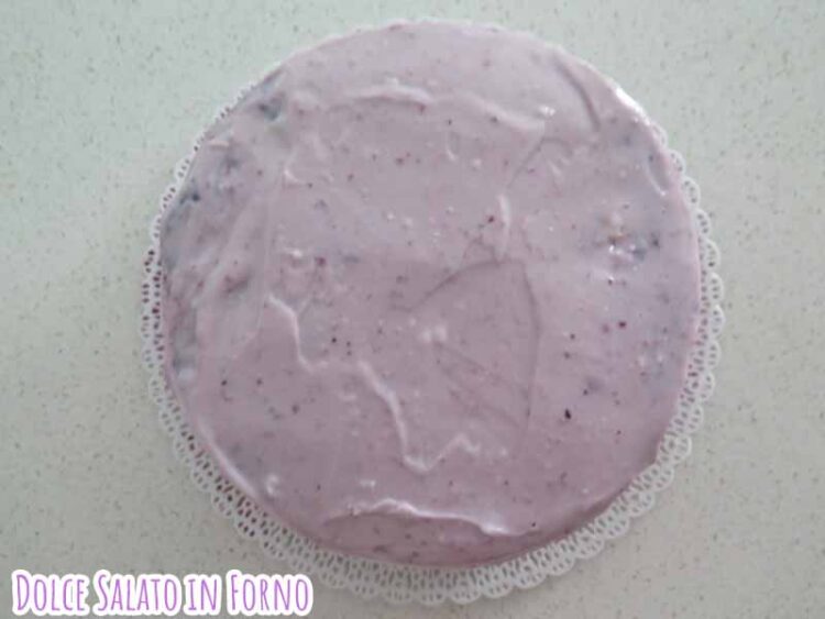 Spatolare con crema di ricotta frutti di bosco e fragole