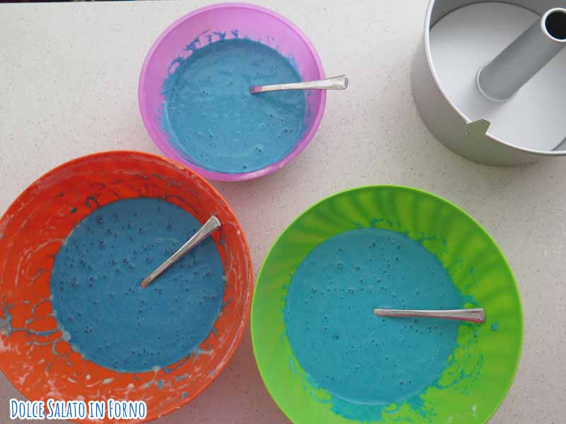 Impasto chiffon cake azzurro