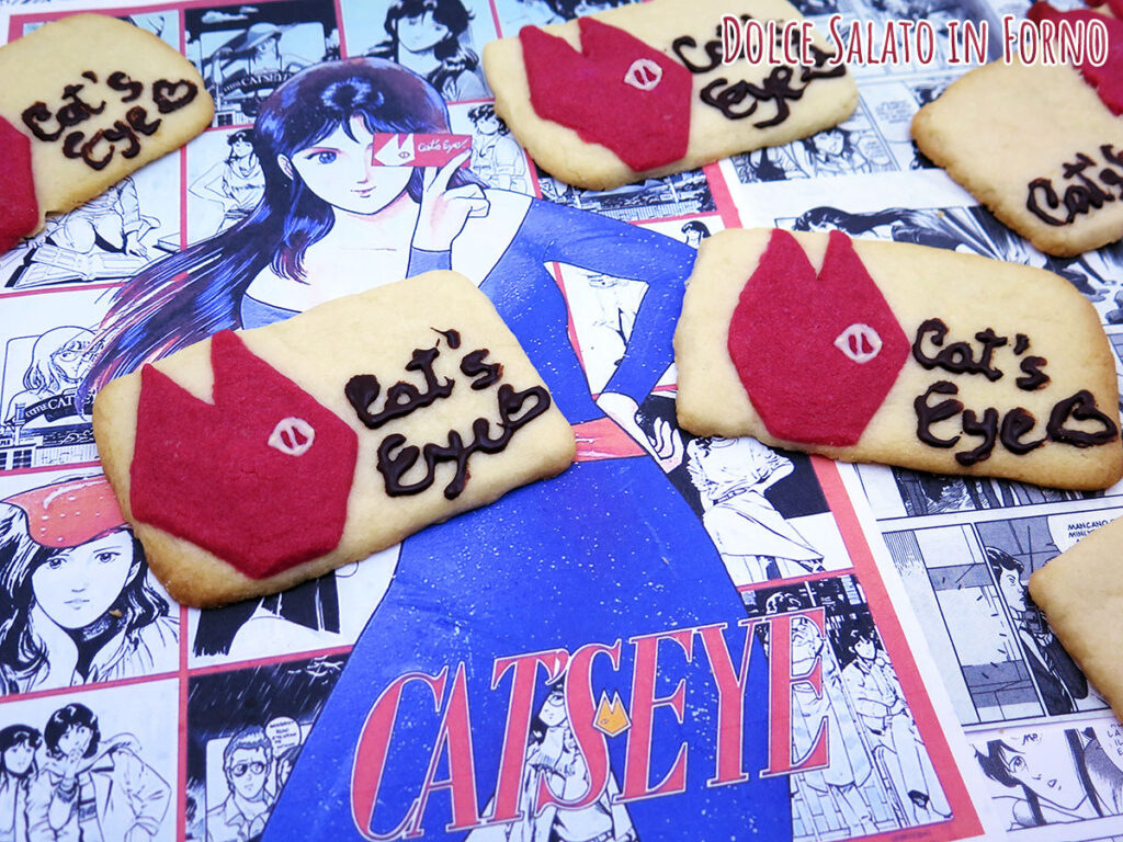 Biscotti shortbread a forma di carta Occhi di Gatto