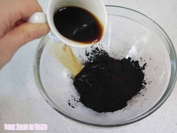 cacao nero e caffè
