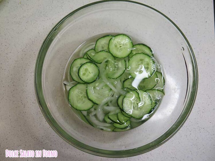 cetriolo e cipolla