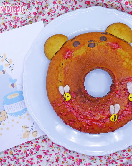 Ciambella al miele e latte con crema alle fragole senza uova di Winnie The Pooh