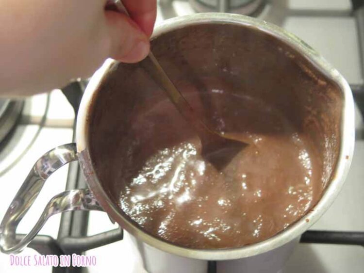 cuoci cioccolata calda alla cannella