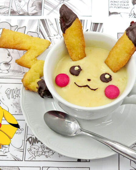 Cioccolata in tazza al limone a forma di Pikachu