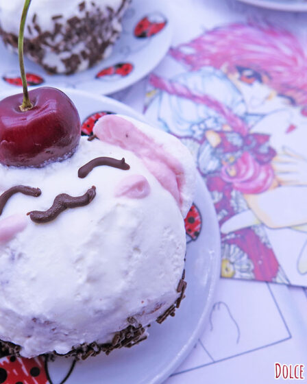 Cupcake Foresta Nera di Mokona di Rayearth