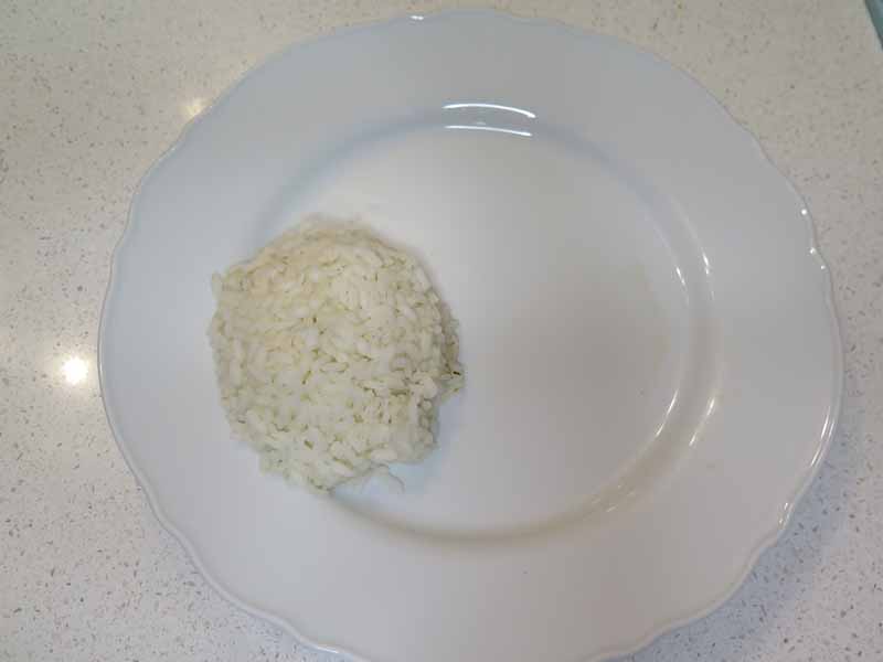 cupola di riso bianco