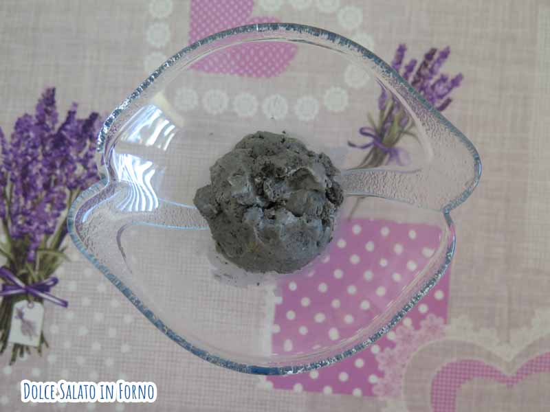 gelato sesamo nero coppa