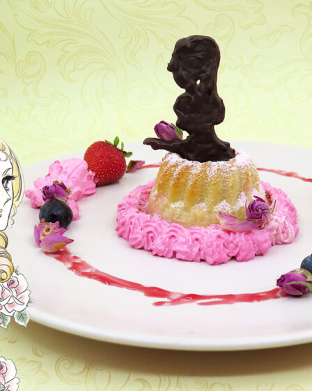 Mini gugelhupf allo yogurt e acqua di rose di Maria Antonietta di Versailles No Bara