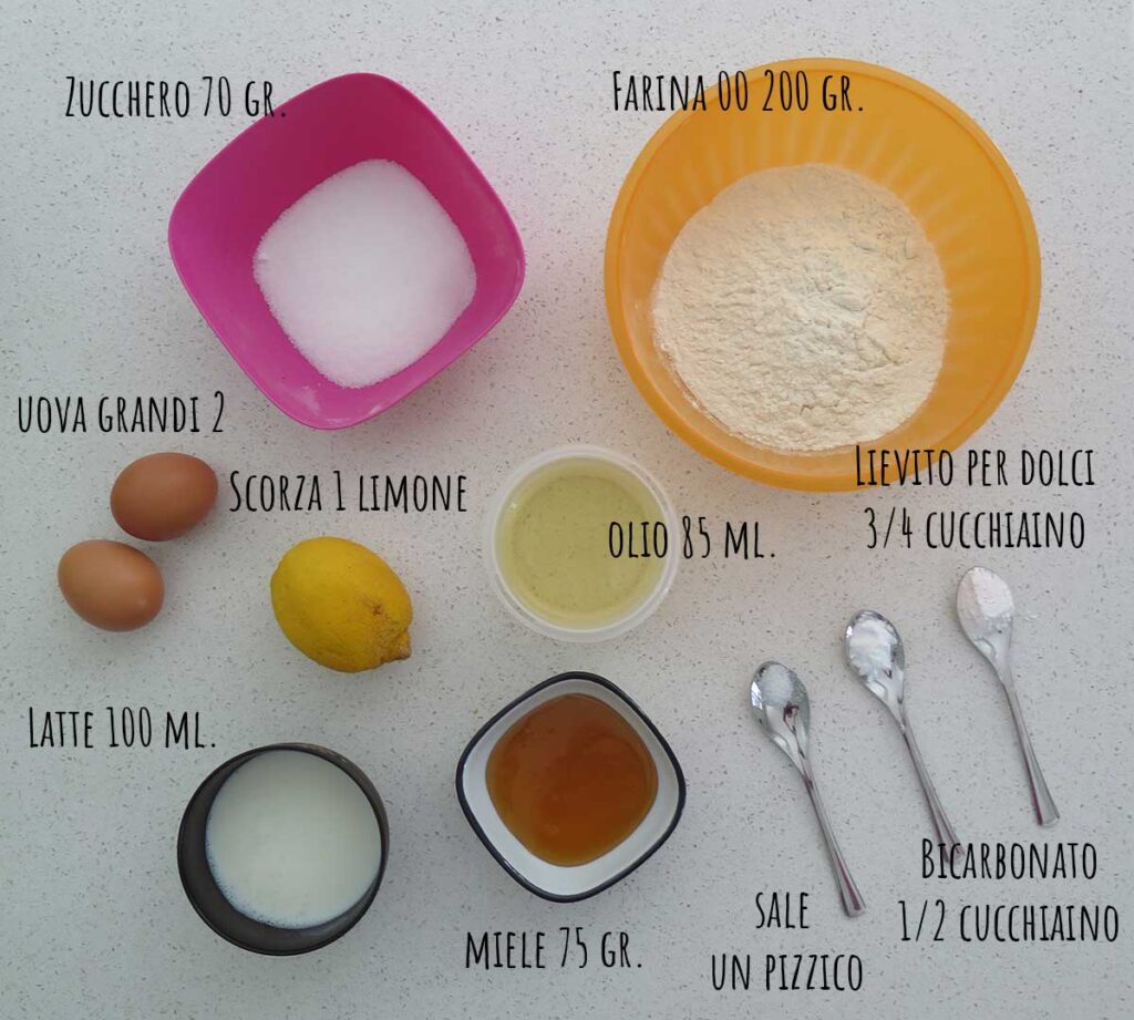 Ingredienti ciambella al latte, miele e limone
