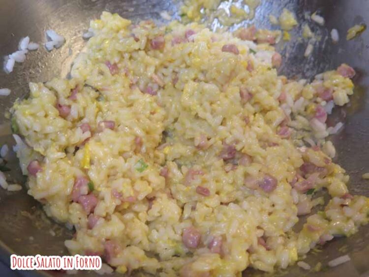 Mescola riso uova