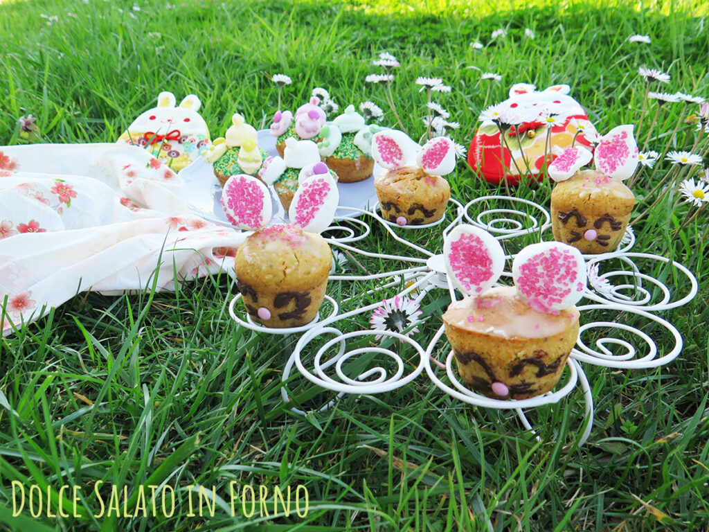 Muffin alle carote light senza uova senza burro a forma di coniglietti