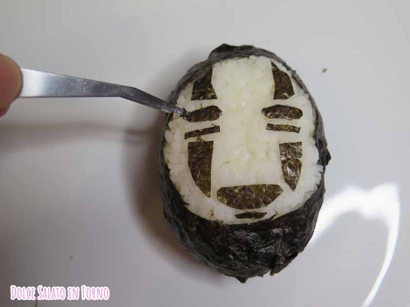 Onigiri a forma di Kaonashi