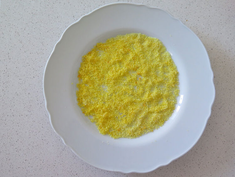 sabbia con zucchero giallo
