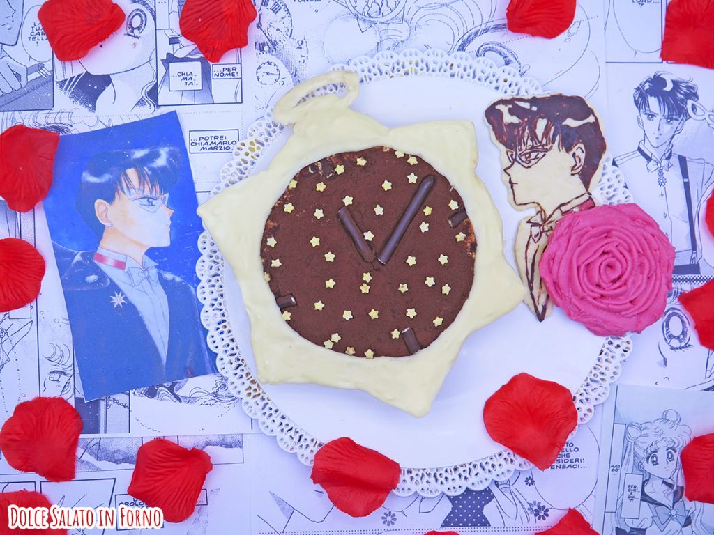 Tiramisù a forma di star locket di Tuxedo Mask