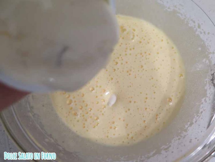 unire yogurt albicocche